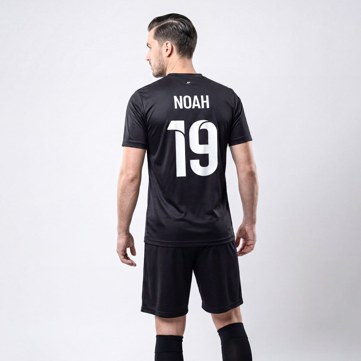 Personalisiertes schwarzes Fußballset für Herren mit individuellem Druck ZUMEL